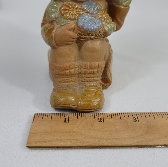 Vtg Little Girl Sitting With Flowers Figure - Picture 9 of 12